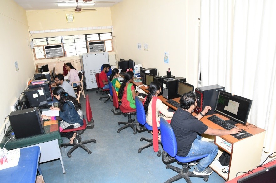 Atmospheric Electromagnetics and Modelling Lab This lab is mainly involved in carrying out development of physical schemes for atmospheric models and also to study the effect of various atmospheric phenomena on electromagnetic structures. The lab is equipped with work stations, servers and storage servers to carry out computation intensive calculations.     The lab has collaborations with various institutes in the country and abroad such as IMD, NCMRWF, IISC, IIT Bhubaneswar, IIT Kanpur, VSSC, SAC, CUSAT, NERC (UK), UK Meteorological Office (UK), University of Reading(UK), University of Leeds (UK), etc.        Major users:     Ministry of Earth Sciences  India Meteorological Department  UK Meteorological Office1