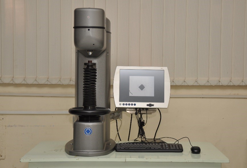 UNIVERSAL HARDNESS TESTER1